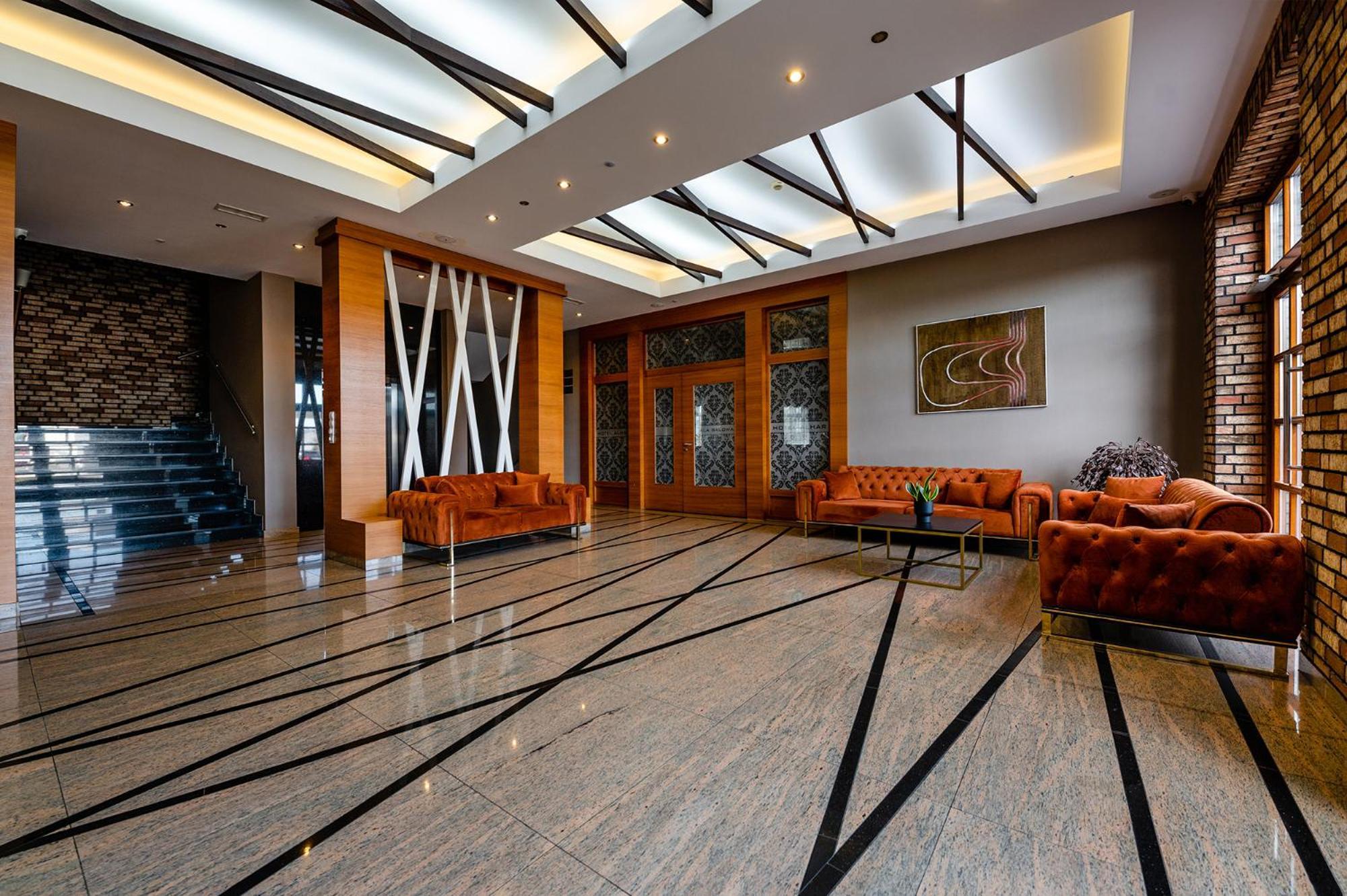 Hotel Alhar ลูบลินเนียซ ภายนอก รูปภาพ